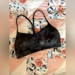 Lululemon Flow Y Bra Nulu